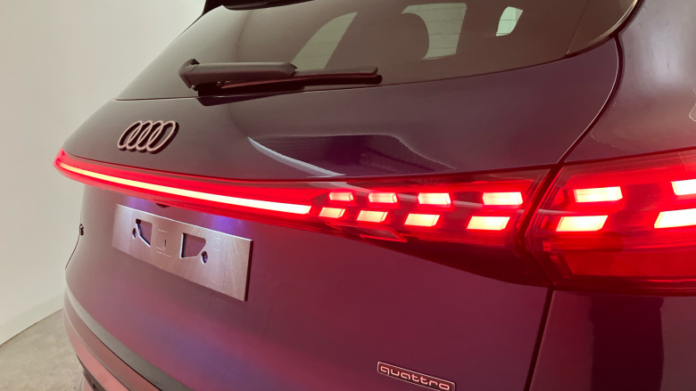 Audi Q5 2.0 TFSI Quattro S Line 5dr S Tronic Petrol Estate